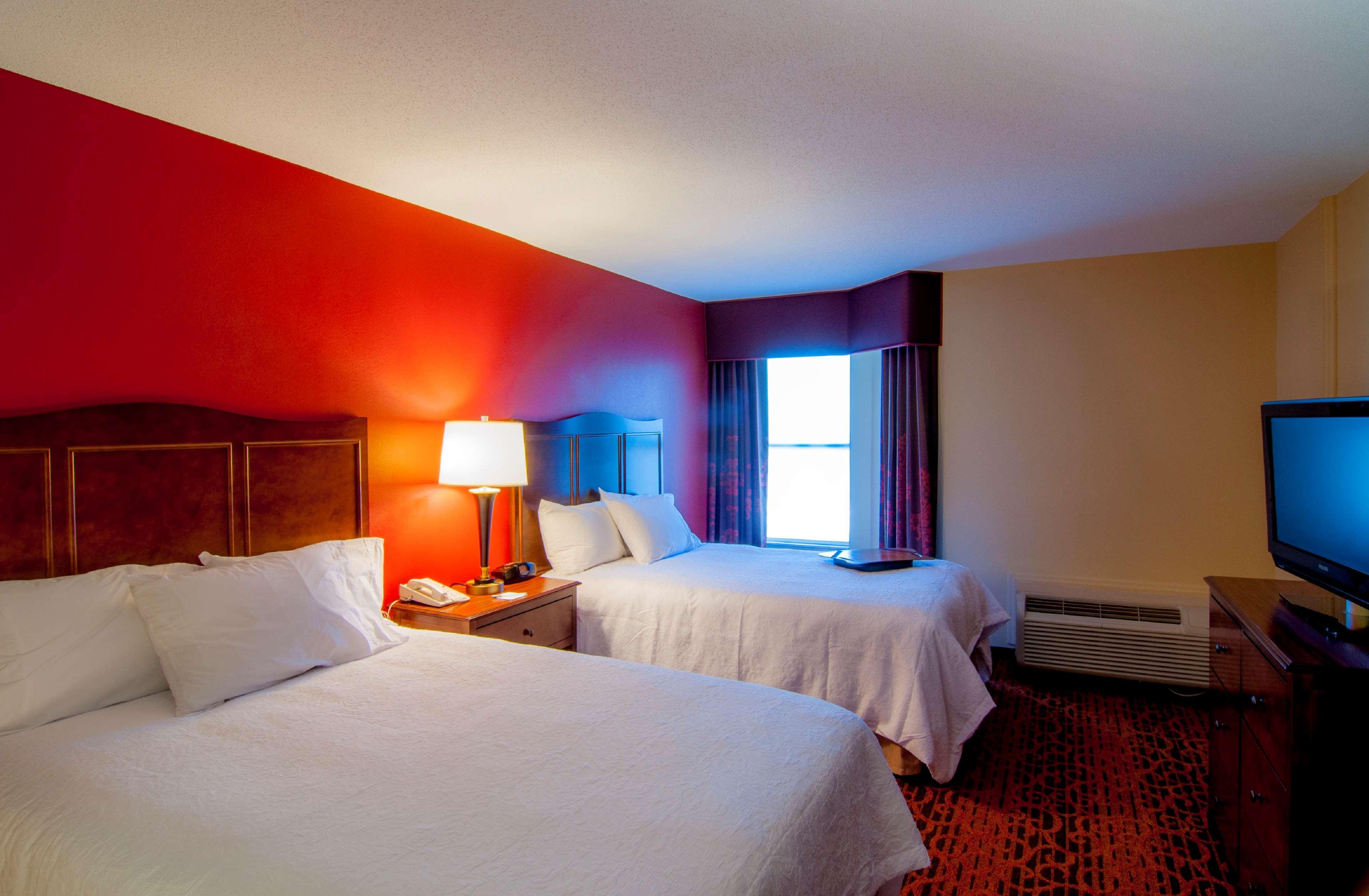 Hampton Inn & Suites Tampa-North Экстерьер фото
