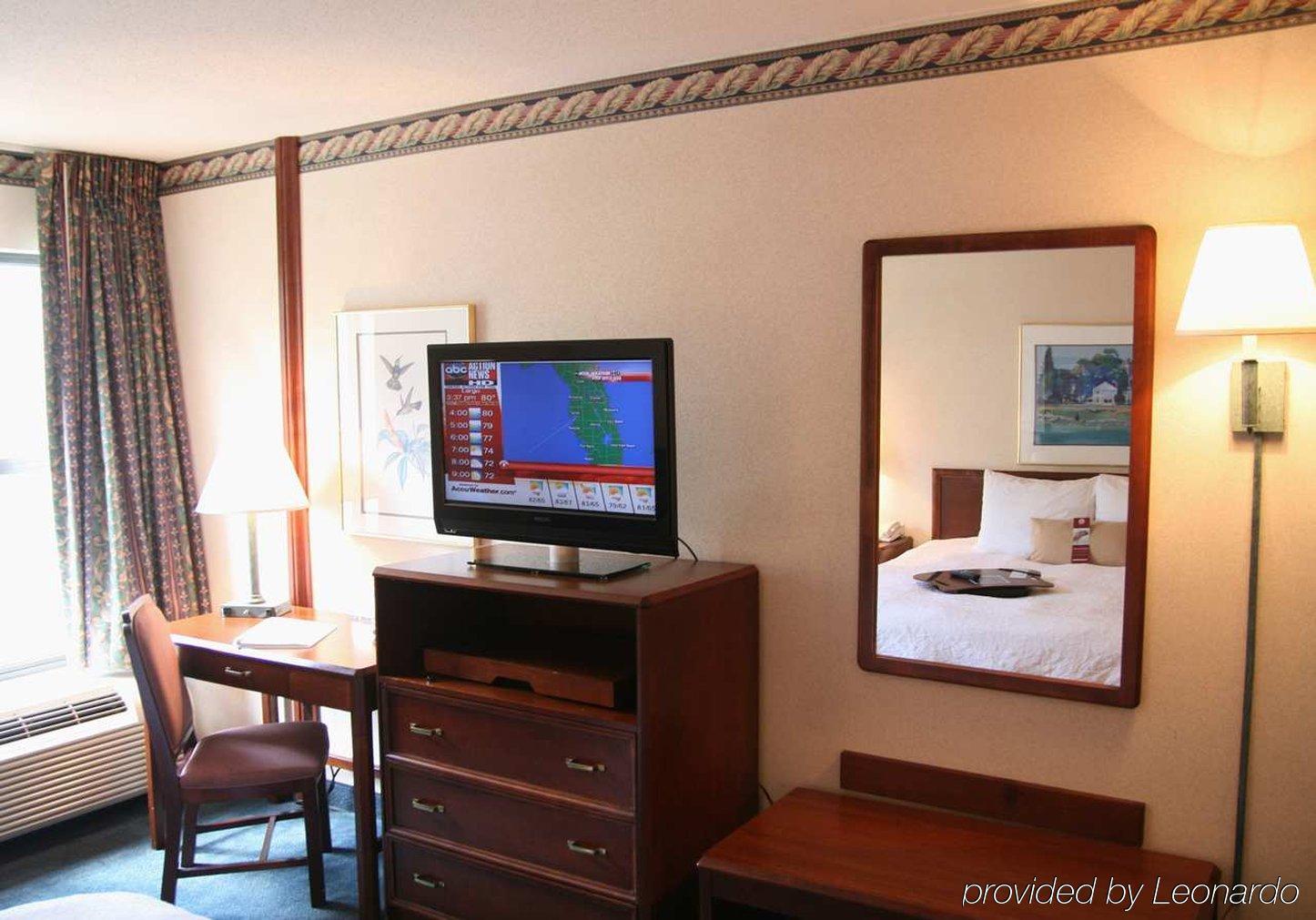Hampton Inn & Suites Tampa-North Номер фото