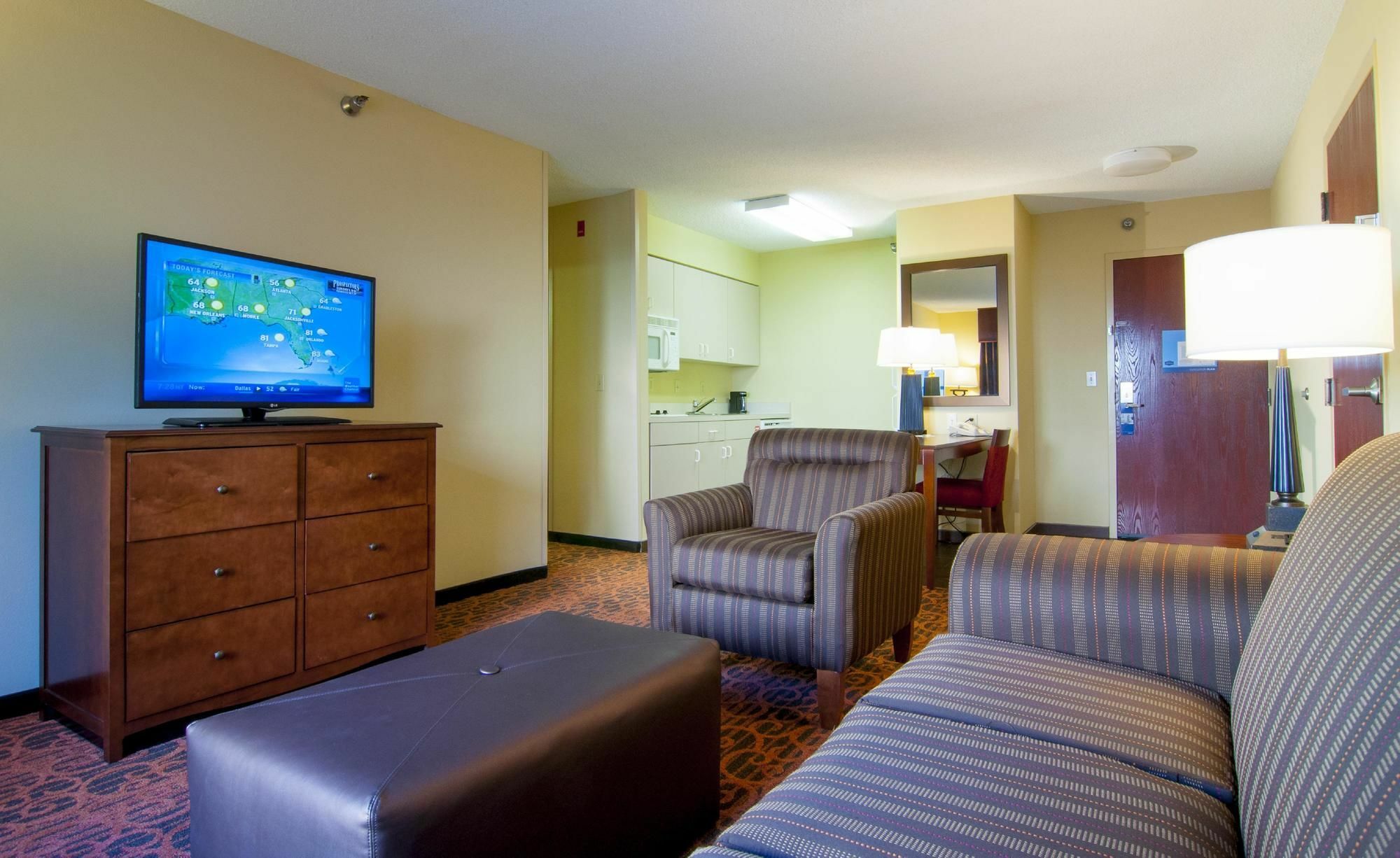 Hampton Inn & Suites Tampa-North Экстерьер фото