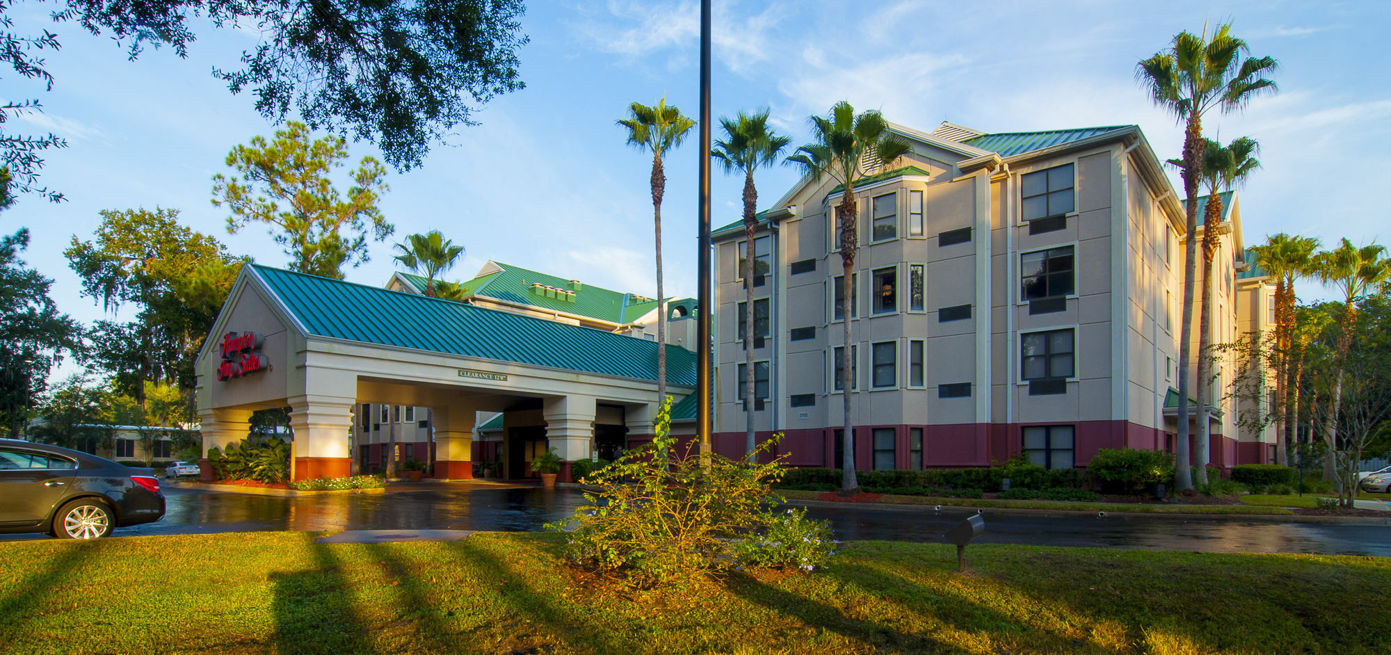Hampton Inn & Suites Tampa-North Экстерьер фото